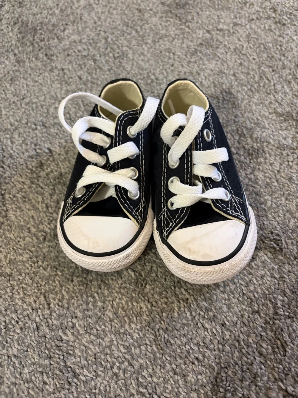 Converse black canvas